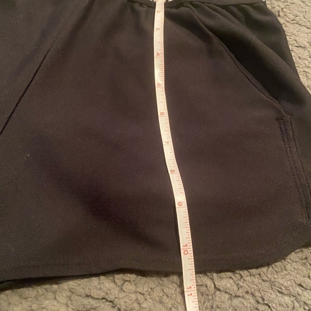 Under Armour Black Short W/Pockets Small Running - Picture 6 of 8